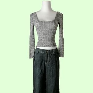 vintage gray knitted long sleeve crop top